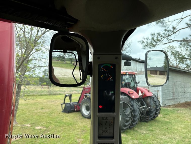 image for item ES8735 2014 Case 130 Puma MFWD tractor