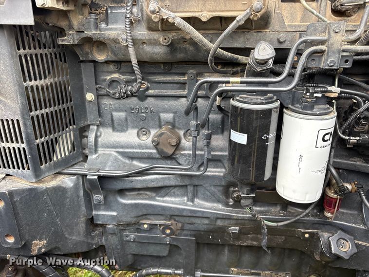 image for item ES8735 2014 Case 130 Puma MFWD tractor