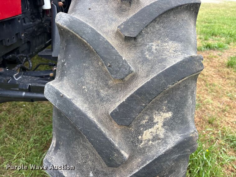 image for item ES8735 2014 Case 130 Puma MFWD tractor