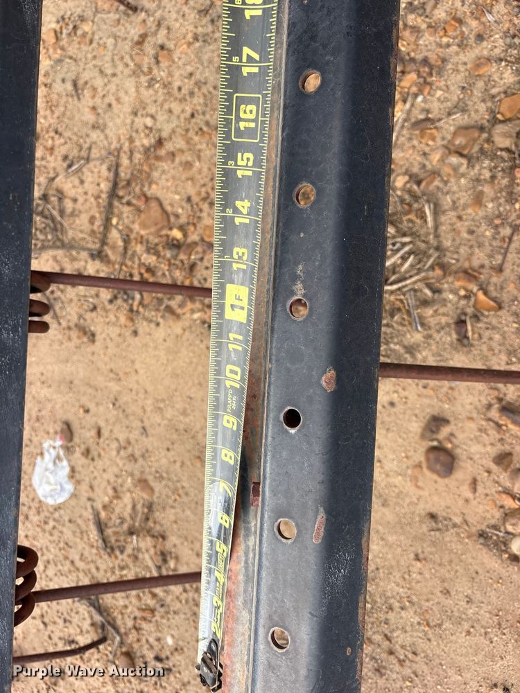 image for item ES8749 John Deere 724 mulch finisher