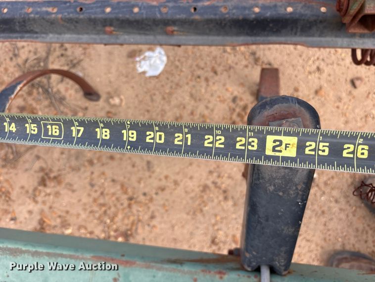 image for item ES8749 John Deere 724 mulch finisher