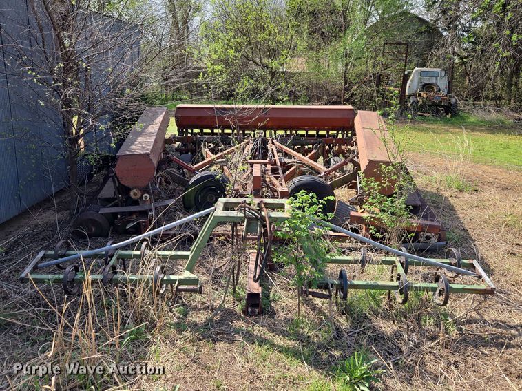 image for item ET1322 Crust Buster grain drill
