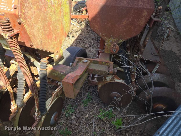 image for item ET1322 Crust Buster grain drill