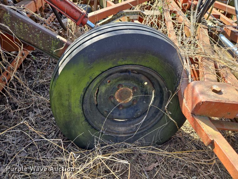 image for item ET1322 Crust Buster grain drill