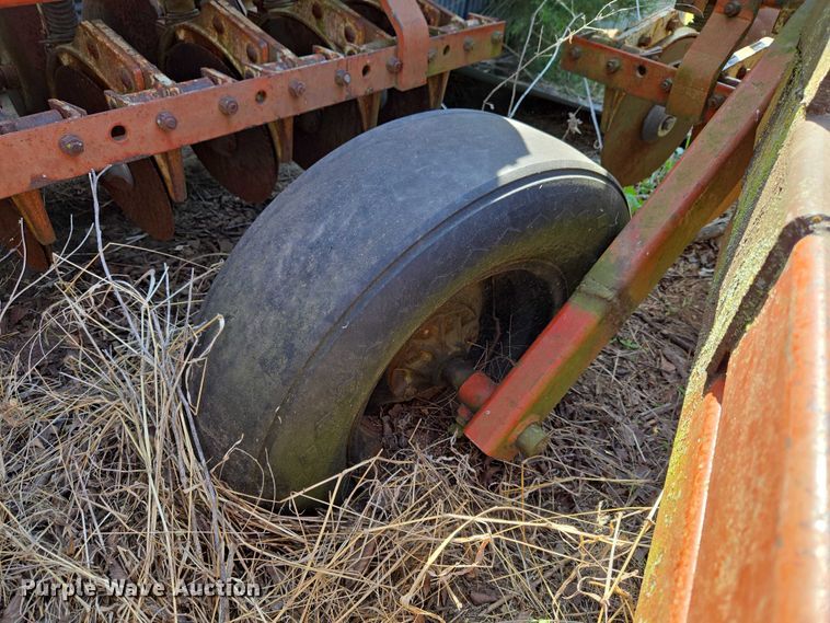 image for item ET1322 Crust Buster grain drill