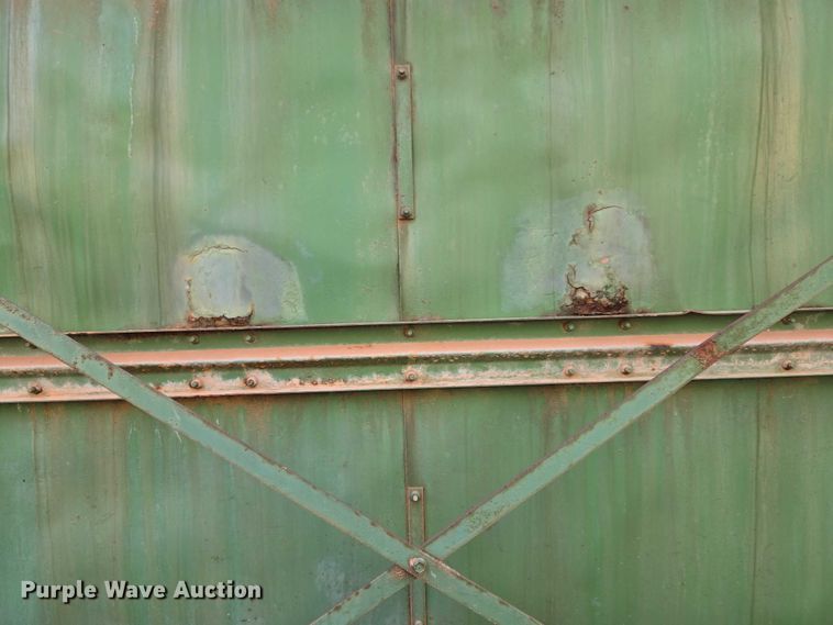 image for item ET1326 John Deere 482 cotton stripper