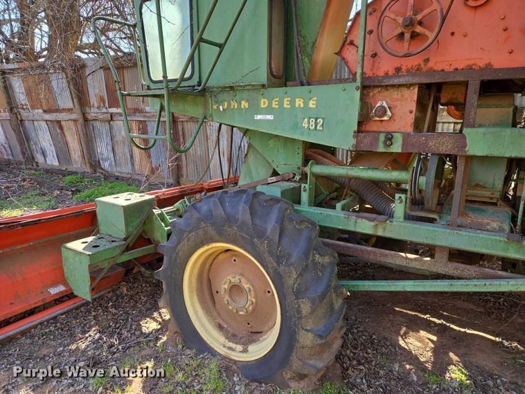 image for item ET1326 John Deere 482 cotton stripper