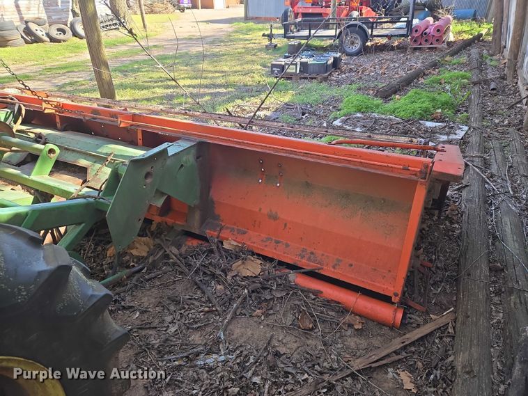 image for item ET1326 John Deere 482 cotton stripper