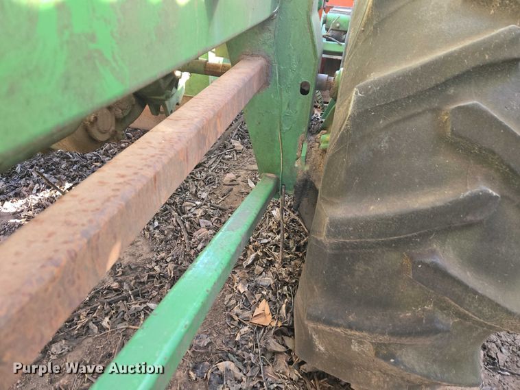 image for item ET1326 John Deere 482 cotton stripper