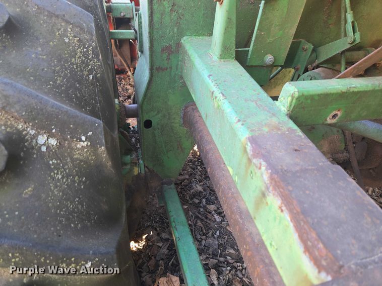 image for item ET1326 John Deere 482 cotton stripper