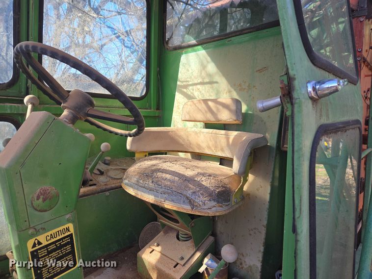 image for item ET1326 John Deere 482 cotton stripper