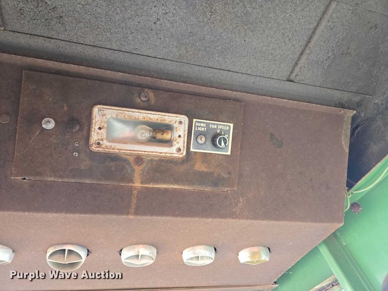 image for item ET1326 John Deere 482 cotton stripper