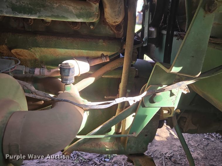 image for item ET1326 John Deere 482 cotton stripper