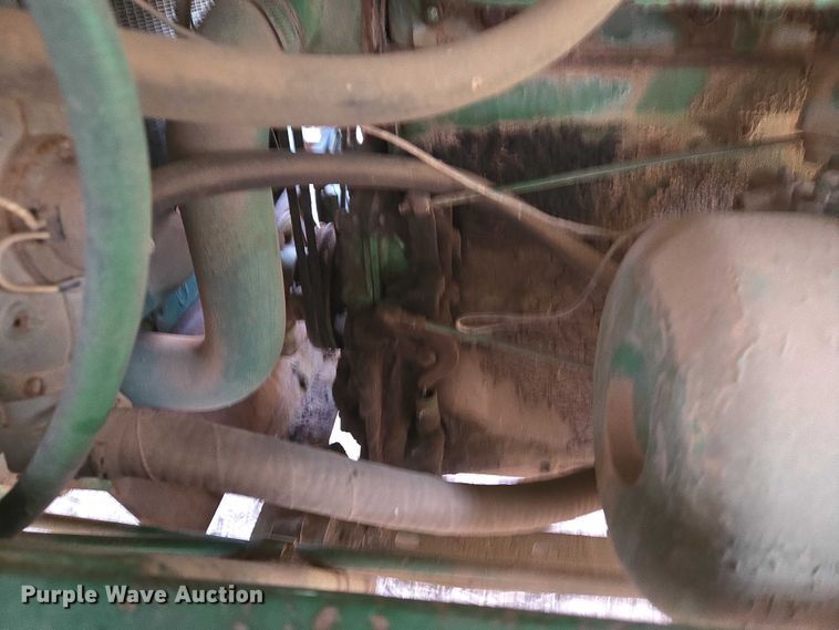 image for item ET1326 John Deere 482 cotton stripper