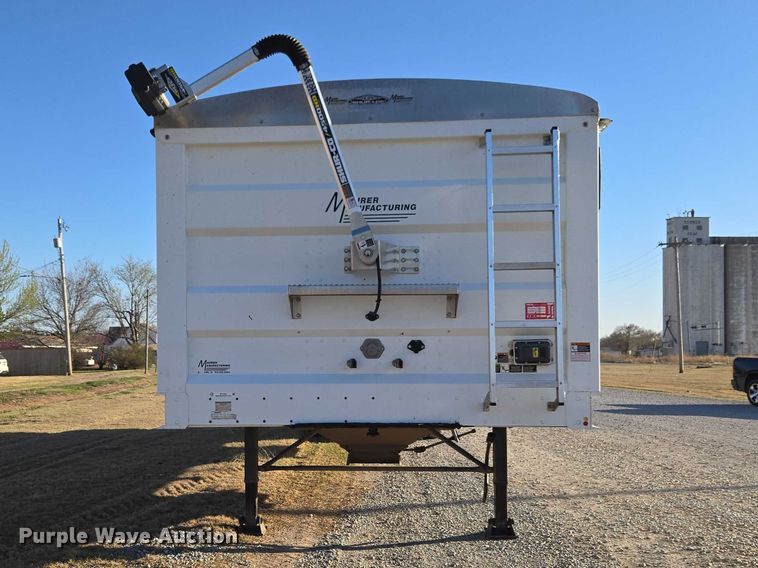 image for item ET1493 2017 Maurer Manufacturing grain trailer
