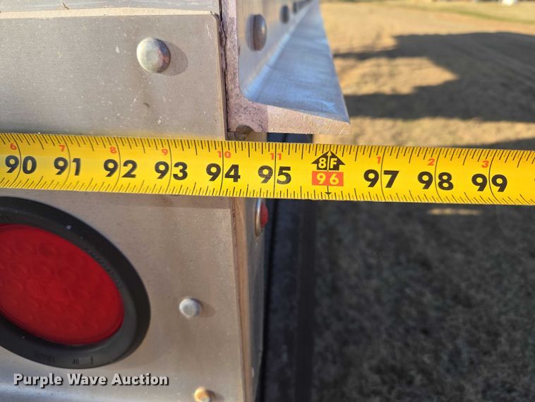 image for item ET1493 2017 Maurer Manufacturing grain trailer