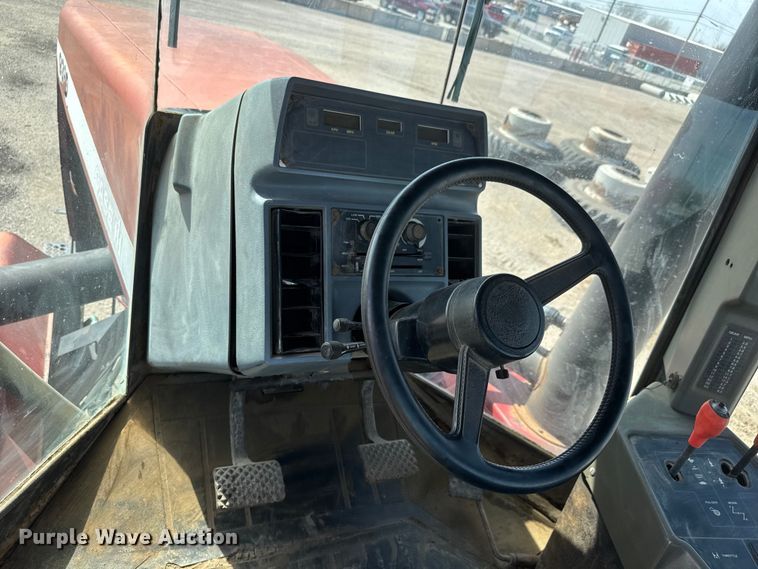 image for item ET1725 1999 Case 9380 4WD tractor