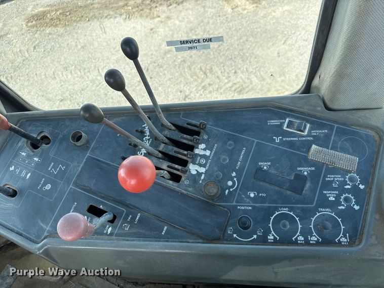 image for item ET1725 1999 Case 9380 4WD tractor