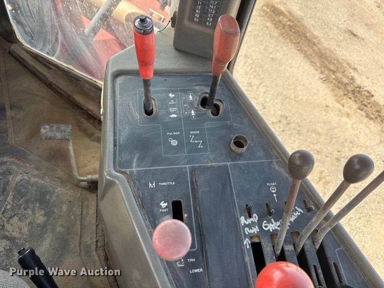 image for item ET1725 1999 Case 9380 4WD tractor