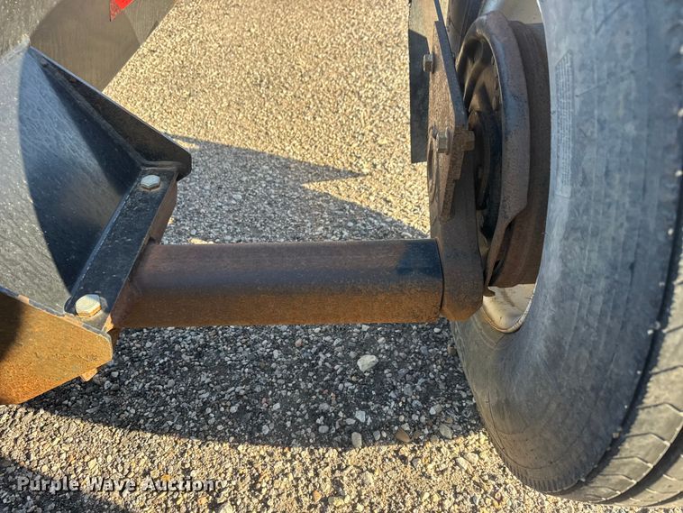 image for item ET1790 M.D. Stud King 42   header trailer