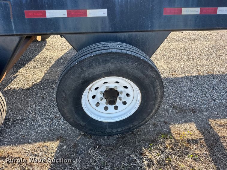 image for item ET1790 M.D. Stud King 42   header trailer