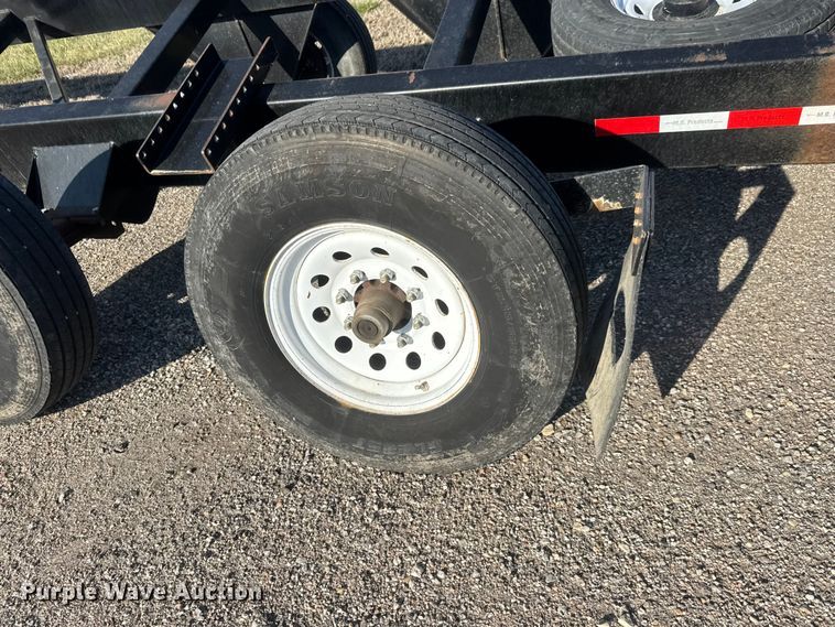 image for item ET1790 M.D. Stud King 42   header trailer