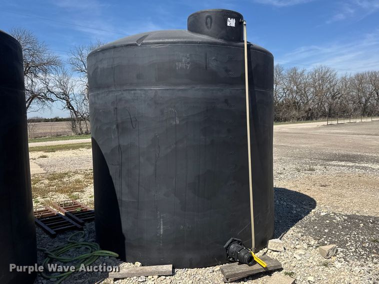 image for item ET1803 (2) tanks