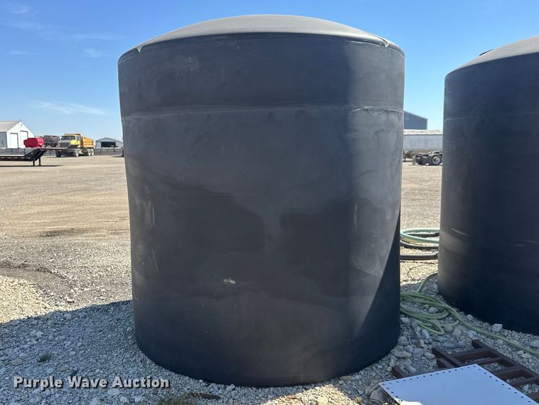 image for item ET1803 (2) tanks