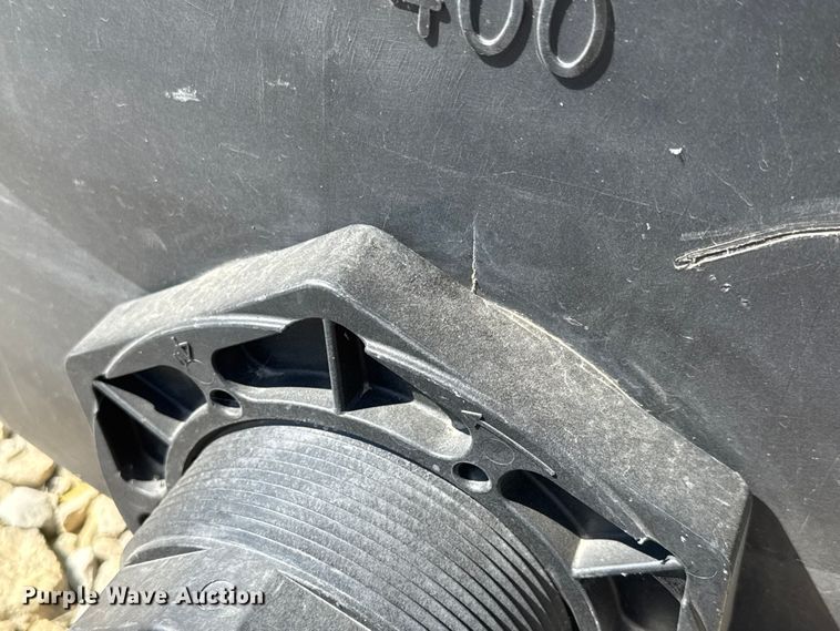 image for item ET1803 (2) tanks