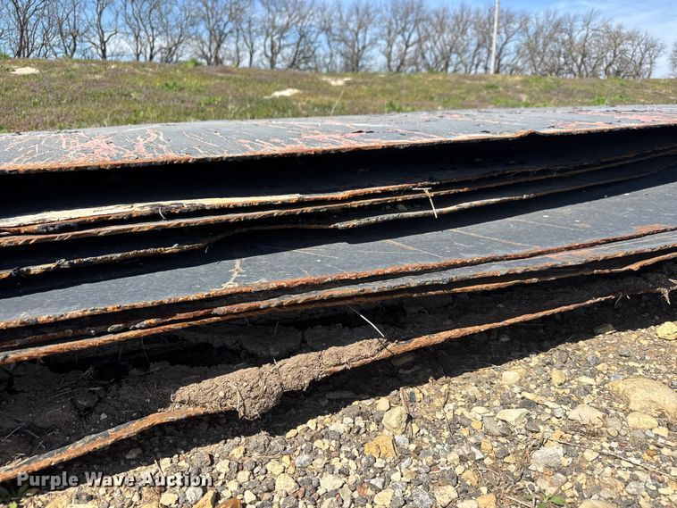 image for item ET1804 Approximately 14 sheets of metal