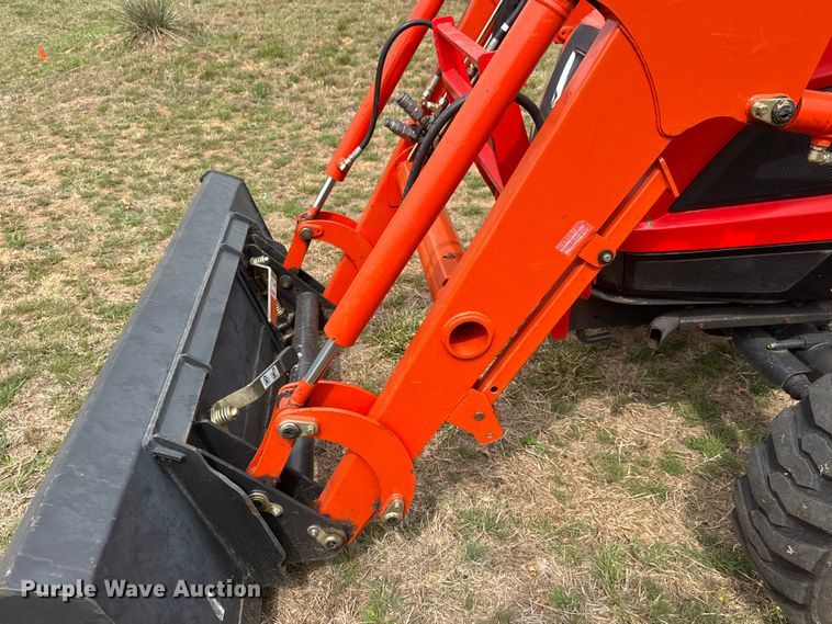 image for item ET1868 2018 Kioti NX6010 MFWD tractor