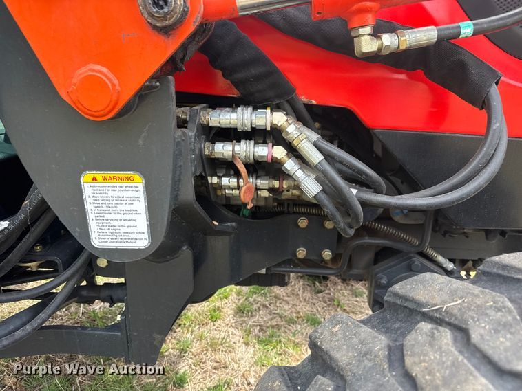 image for item ET1868 2018 Kioti NX6010 MFWD tractor