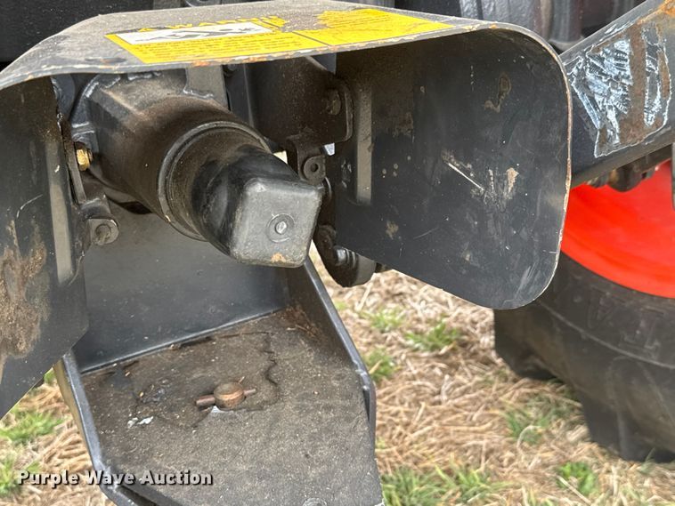 image for item ET1868 2018 Kioti NX6010 MFWD tractor