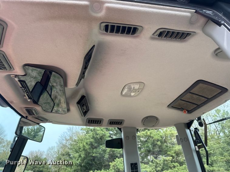 image for item ET1868 2018 Kioti NX6010 MFWD tractor