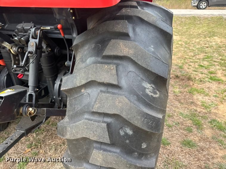 image for item ET1868 2018 Kioti NX6010 MFWD tractor