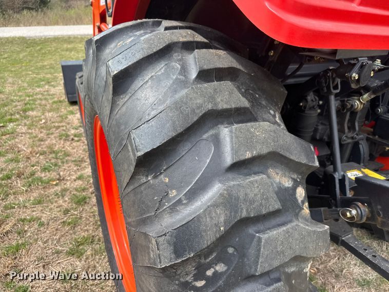 image for item ET1868 2018 Kioti NX6010 MFWD tractor