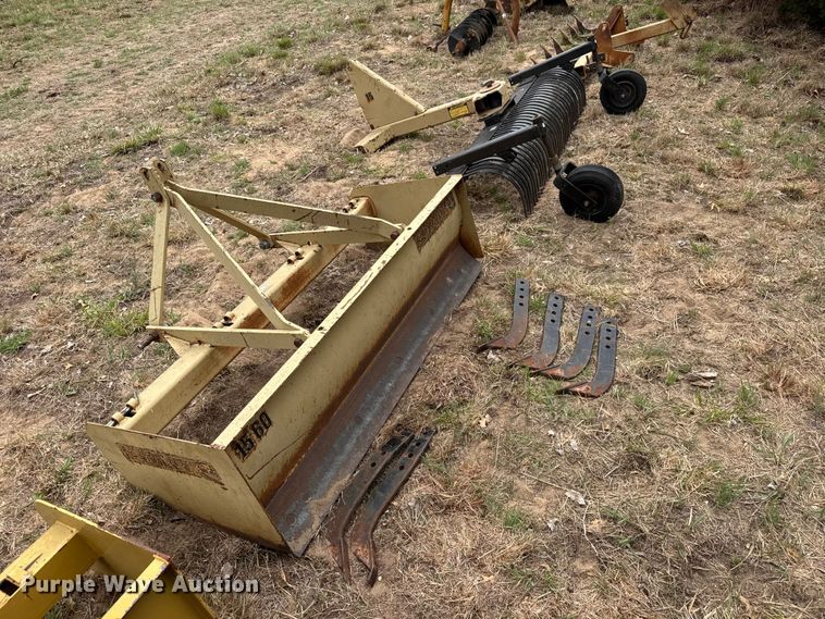 image for item ET1871 (2) three point attachments