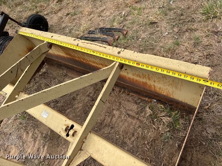 image for item ET1871 (2) three point attachments