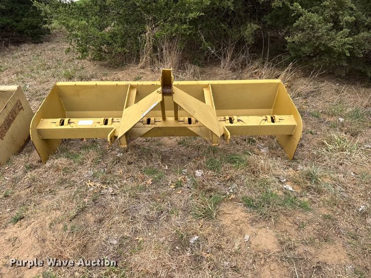 image for item ET1872 (2) three point attachments