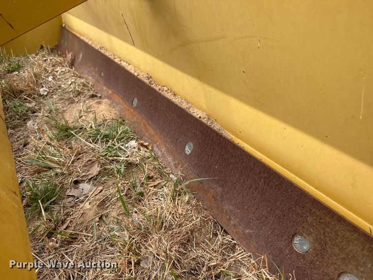 image for item ET1872 (2) three point attachments