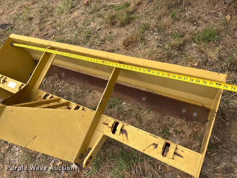 image for item ET1872 (2) three point attachments