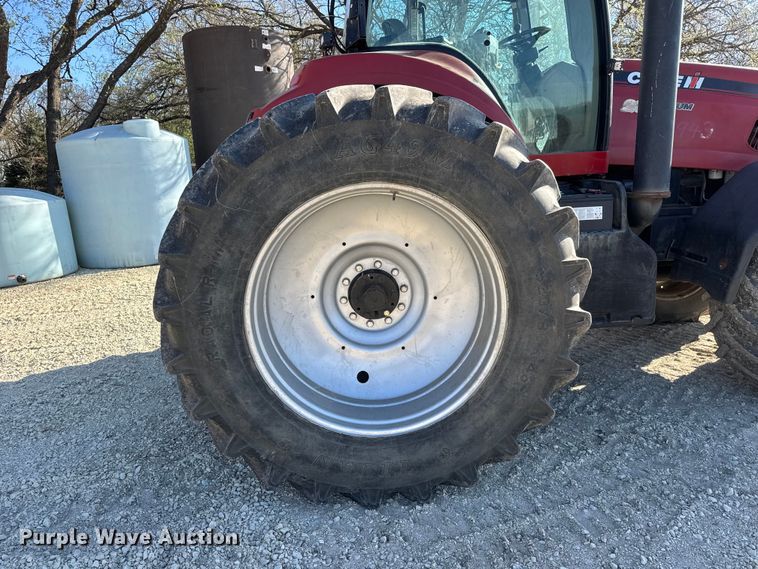 image for item ET1910 2009 Case IH Magnum 275 MFWD tractor