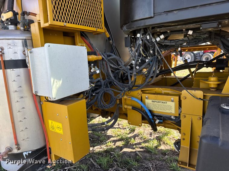 image for item ET1913 2009 TerraGator 6203 sprayer