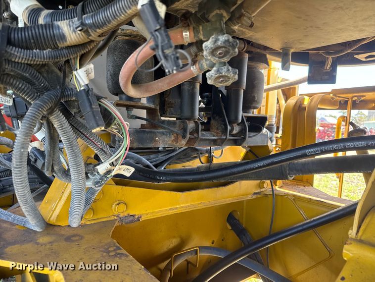 image for item ET1913 2009 TerraGator 6203 sprayer