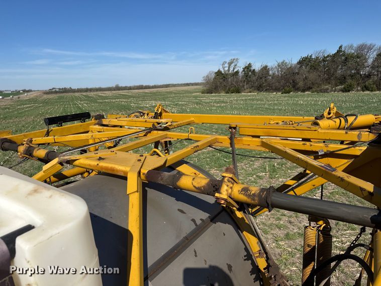 image for item ET1913 2009 TerraGator 6203 sprayer