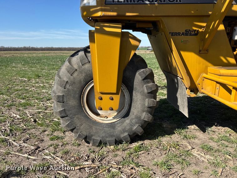 image for item ET1913 2009 TerraGator 6203 sprayer