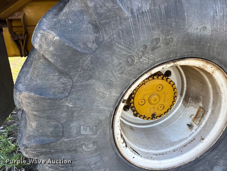 image for item ET1913 2009 TerraGator 6203 sprayer