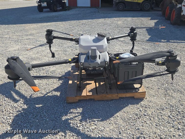 image for item ET5001 DJI AGRIS T40 drone