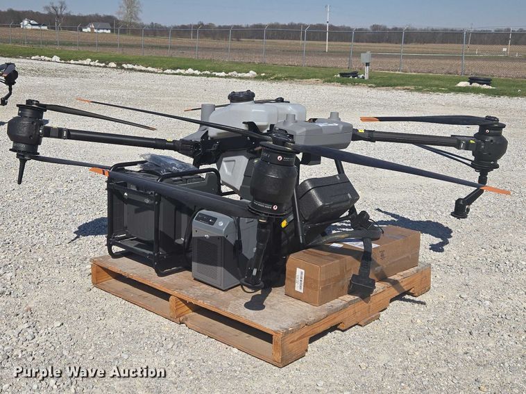 image for item ET5001 DJI AGRIS T40 drone