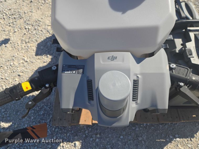 image for item ET5001 DJI AGRIS T40 drone